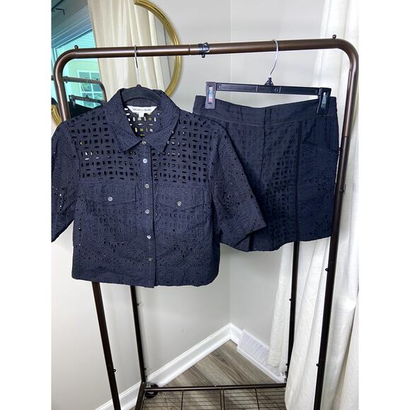 Veronica Beard Set - Spruce Top and Fabian Eyelet Shorts size 4 - Picture 4 of 10